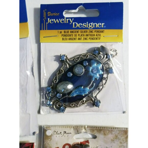 Pendant Lot Darice Blue Moon Acrylic Silver Zinc Victorian Style Jewelry Making - Picture 3 of 14